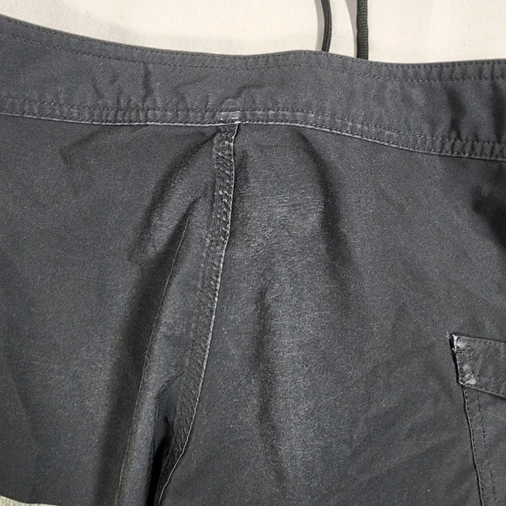 Volcom Board Shorts Mens 27 Black Heather Grey Colorblock Swim Trunks Pocket